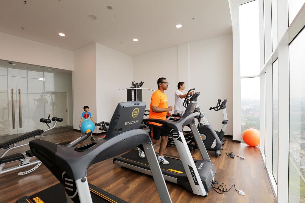 Amerin Hotel Johor Bahru Esterno foto