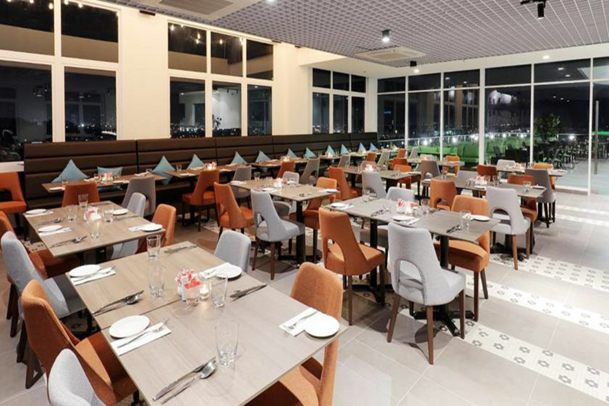 Amerin Hotel Johor Bahru Esterno foto